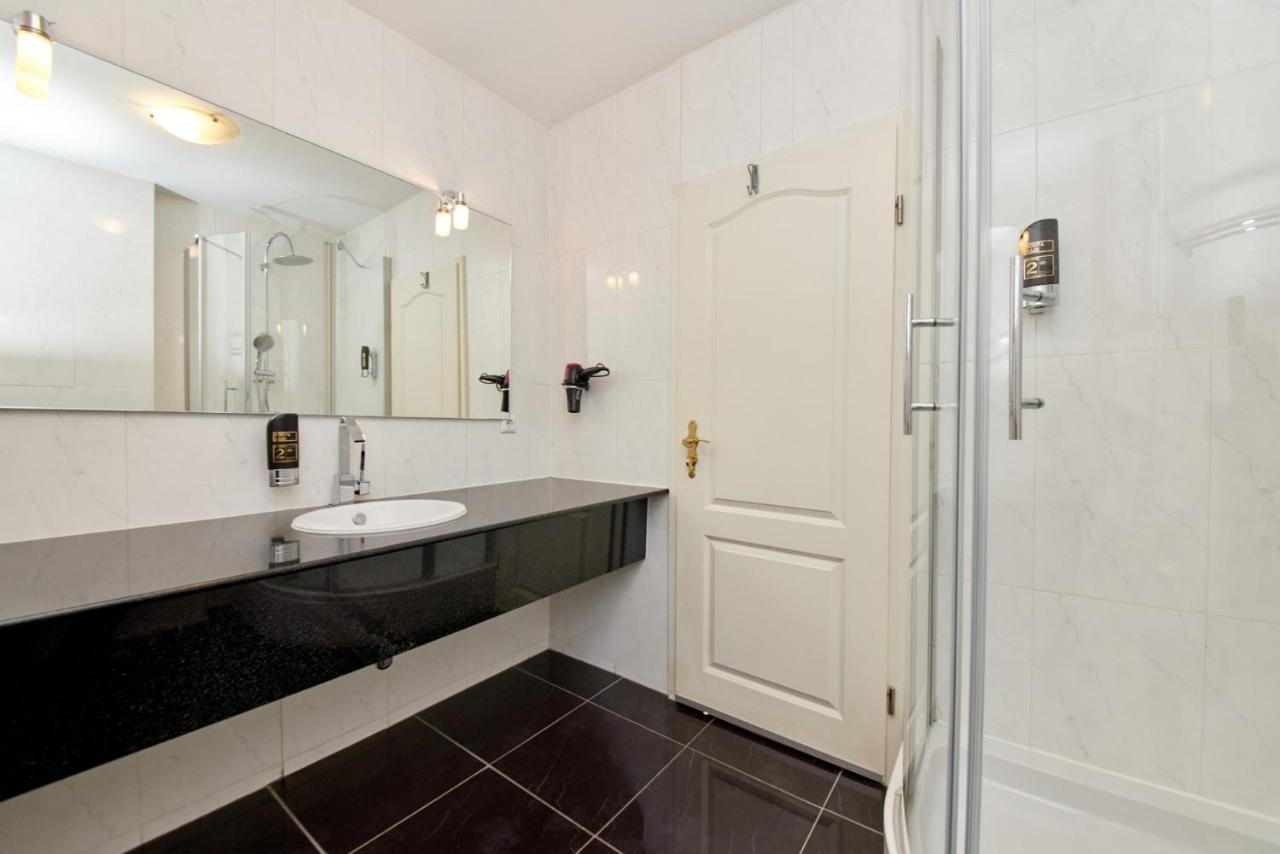 ברנקסטל - קיס Moselhotel Roemischer Kaiser מראה חיצוני תמונה